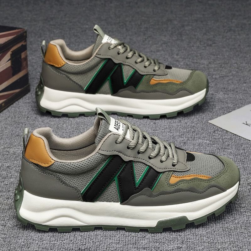 Adidas Canvas Shoes – Size 43 – Casual Men’s Footwear – Lightweight, Breathable & Stylish – Everyday Comfort